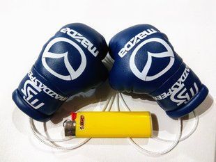 Подвеска боксерские перчатки Mazda