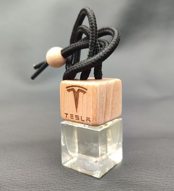 Ароматизатор в машину Tesla (Автопарфюм) плюс наполнитель (запаска) 7мл, №5 &mdash; Giorgio Armani Acqua di Gio (Чоловічій аромат), Пряные, Водяные, Мандарин, Апельсин, Бергамот, Жасмин, Лайм, Лимон, Гиацинт, Кориандр, Морской аккорд, Мускатный аккорд, Мускатный орех, Персик, Резеда, Фиалка, Фрезия, Цикламен, Амбра, Пачули, Белый мускус, Дубовый мох, Кедр, 7+7=14, Шнурок
