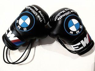 Подвеска боксерские перчатки BMW