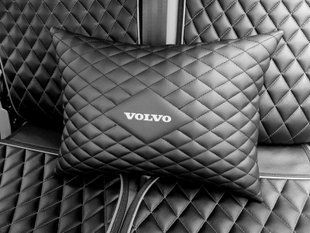 Подушка в автомобиль Volvo для комфортного путешествия
