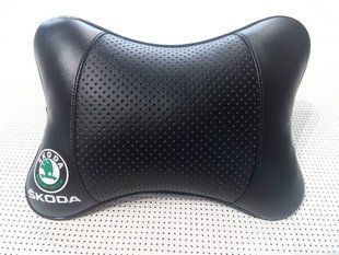 Подушка на подголовник в авто Skoda 1шт.