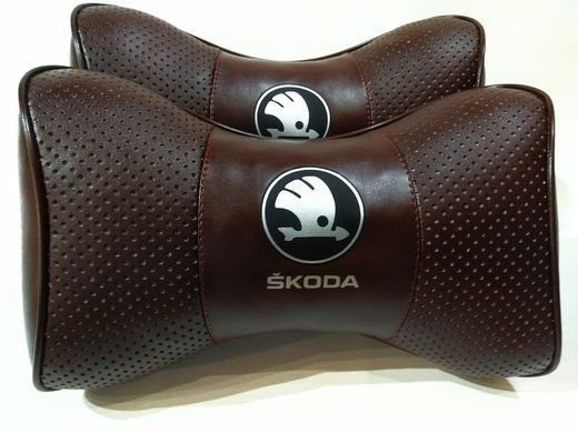 Подушка на підголовник авто Skoda 1 шт