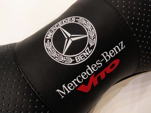 Подушка на підголовник авто Mercedes-Benz 1 шт