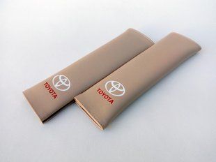Накладка на ремень безопасности Toyota