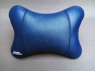 Подушка на подголовник Freude am Fahren синяя 1шт