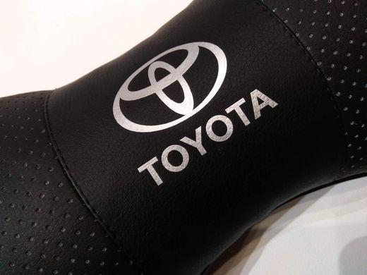 Подушка на підголовник авто Toyota 1 шт