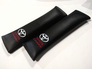 Накладка на ремень безопасности Toyota