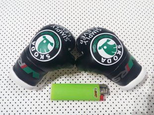 Подвеска боксерские перчатки Skoda