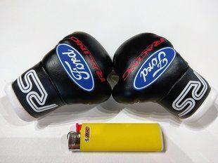 Подвеска боксерские перчатки Ford