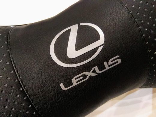 Подушка на подголовник в авто Lexus 1шт.