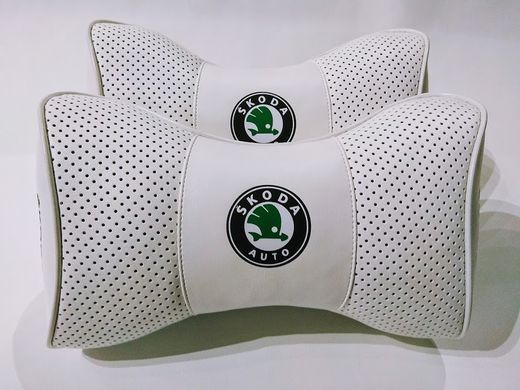 Подушка на підголовник авто Skoda 1 шт