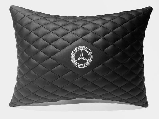 Подушка в автомобіль Mercedes для комфортних поїздок