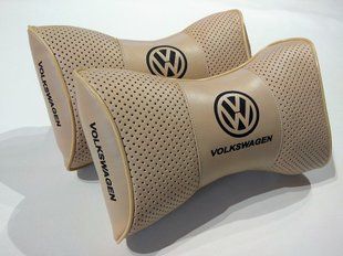 Подушка на подголовник в авто Volkswagen 1шт.