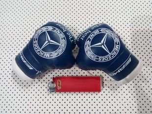 Подвеска боксерские перчатки Mercedes-Benz