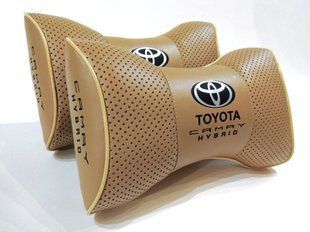 Подушка на подголовник в авто Toyota Camry 1шт.