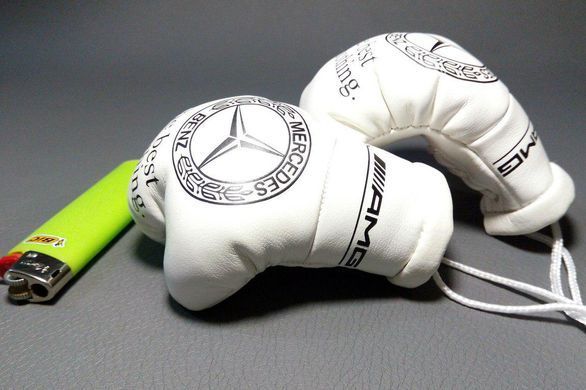 Подвеска боксерские перчатки Mercedes-Benz